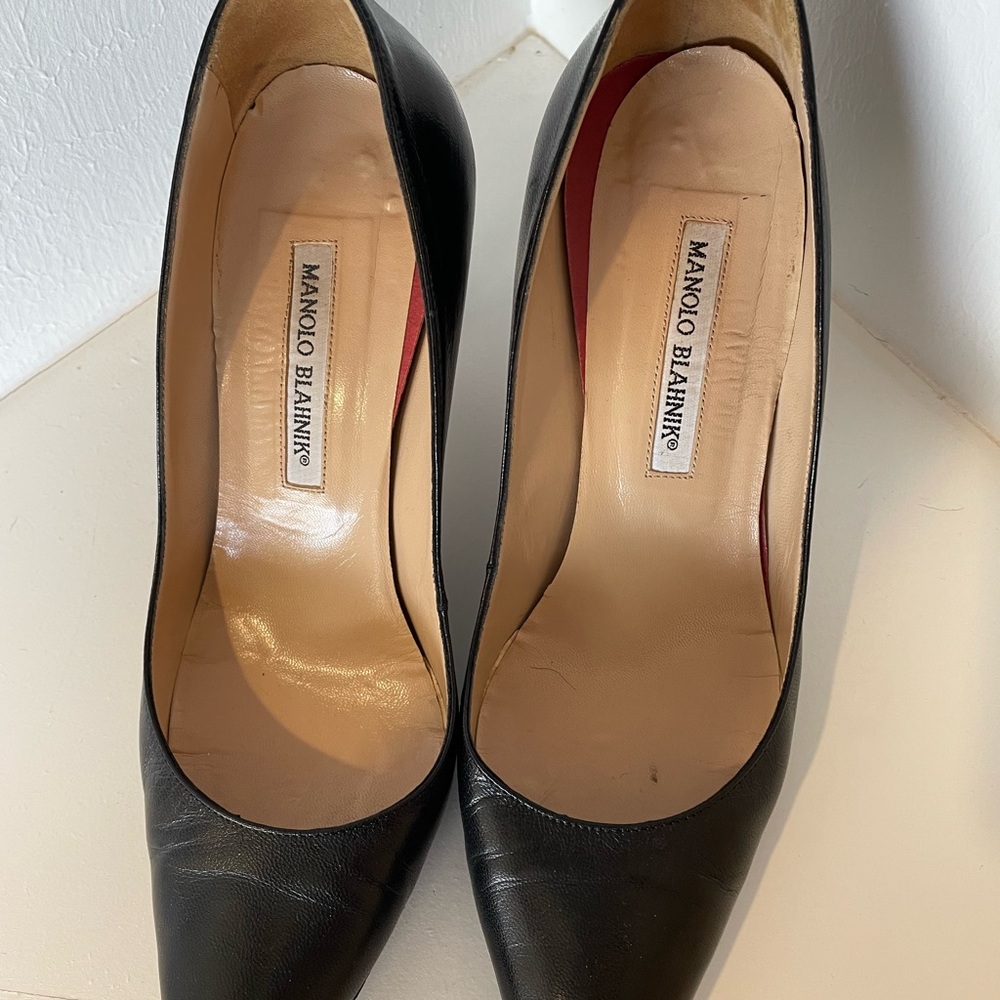 Manolo Blahnik pumps